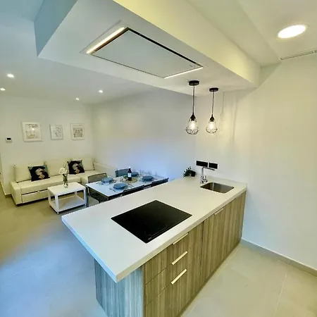 Apartamento Gatu Alma Marinera A 5 Minutos A Pie De Playa Victoria - Mayores De 21 Anos Y Familias *